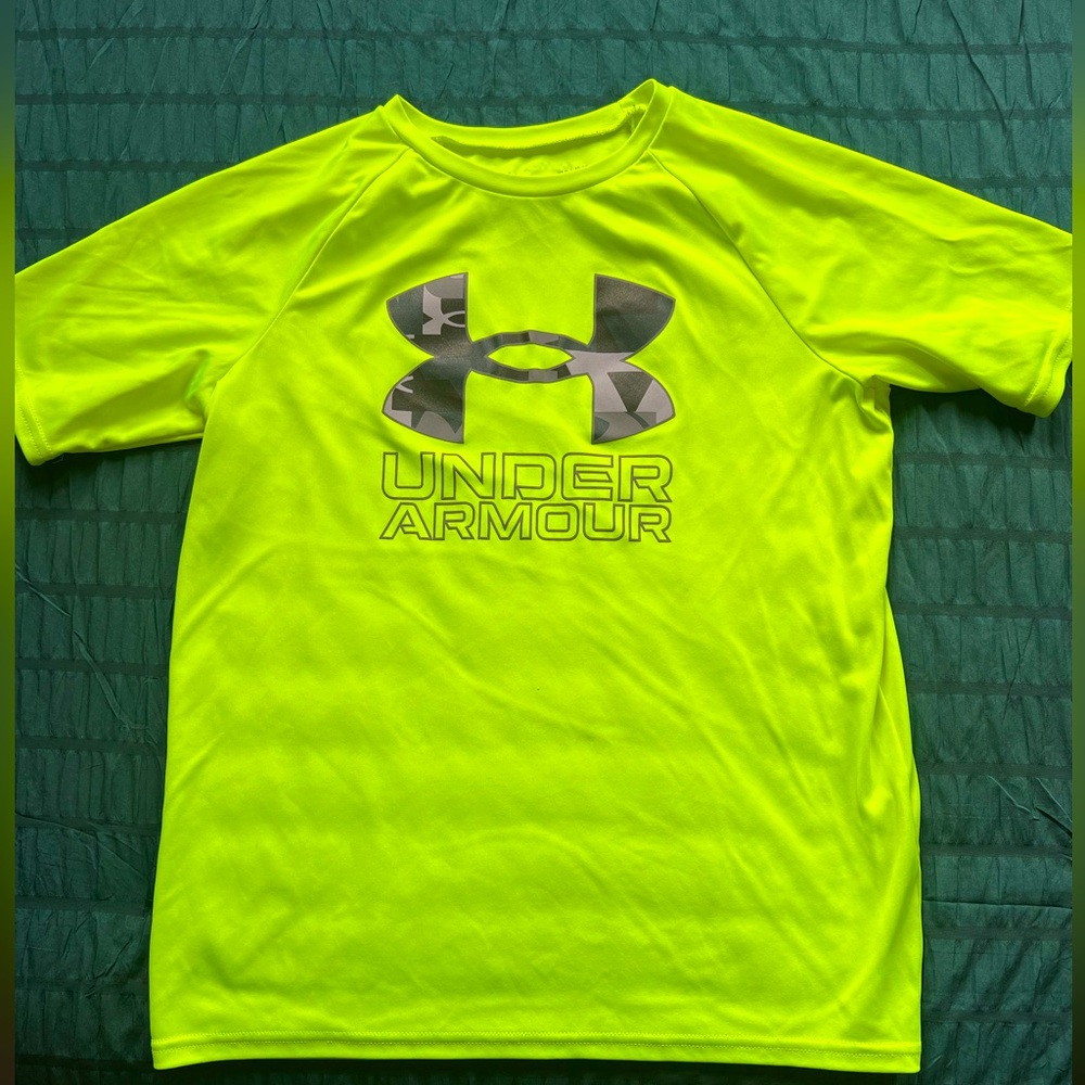 Boys Under Armour shirt